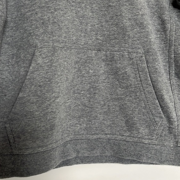 Nike Signature Pullover Gray Hoodie With White Embroidered Swoosh Youth Medium - Picture 3 of 7